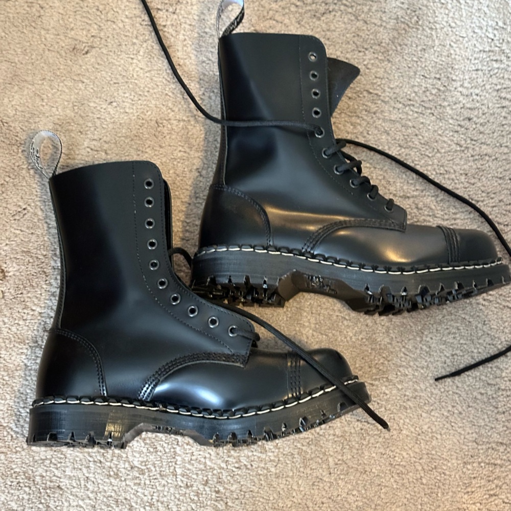 Gripfast Black Leather Steeltoe Boots